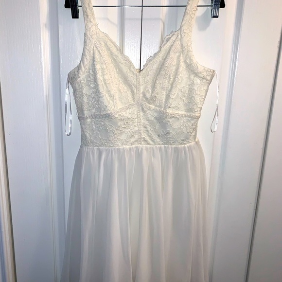 Francesca’s NWT DRESS - Picture 2 of 3